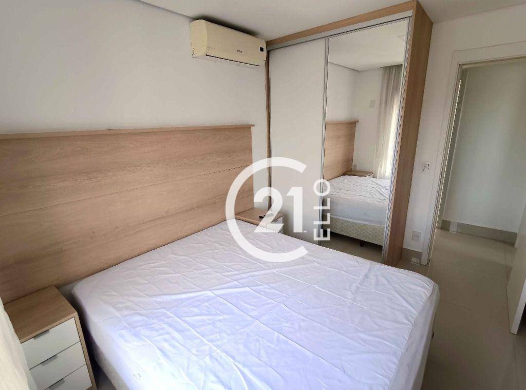 Apartamento para alugar com 2 quartos, 74m² - Foto 5