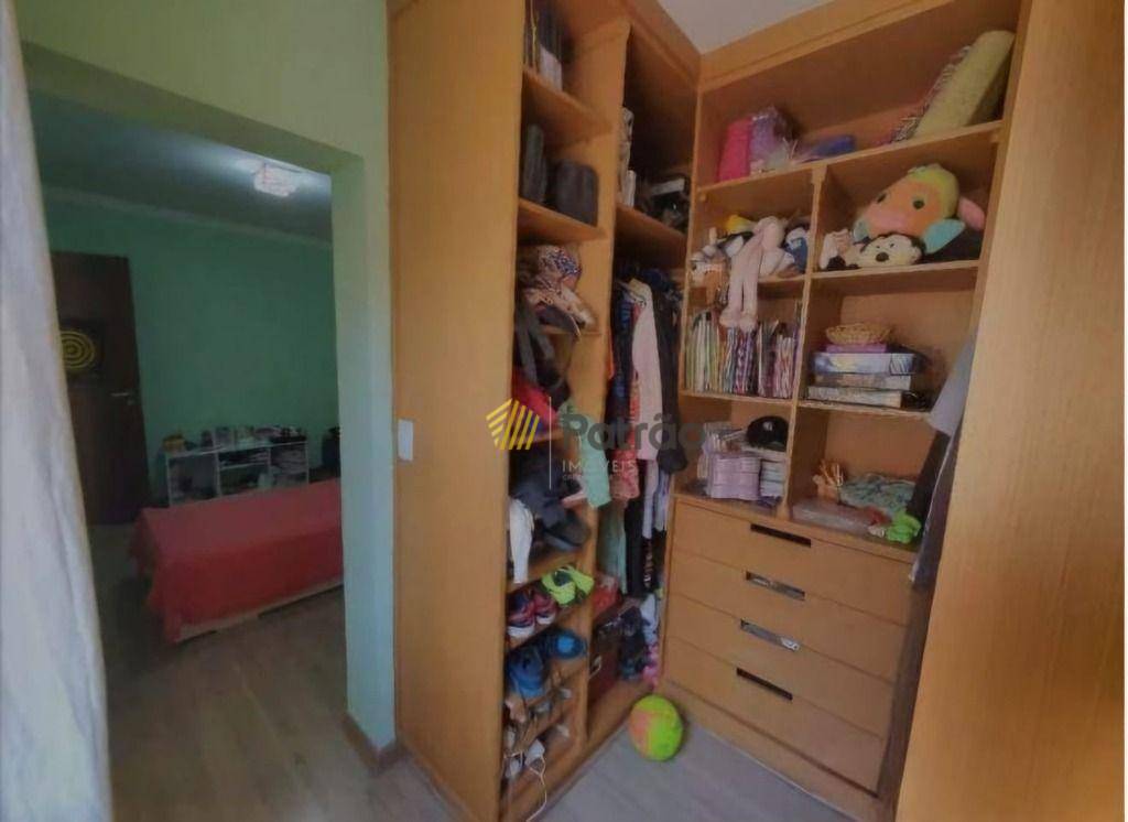 Sobrado à venda com 3 quartos, 230m² - Foto 22