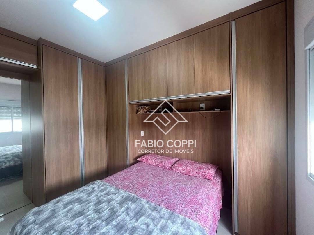 Apartamento à venda com 2 quartos, 74m² - Foto 12