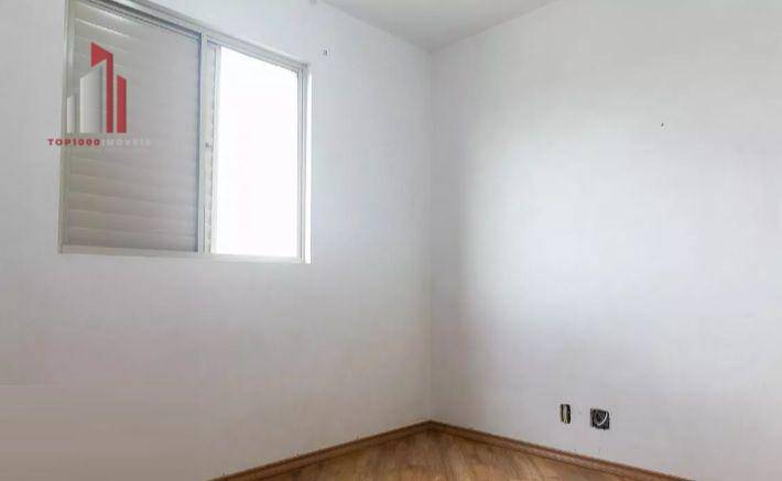 Apartamento à venda com 3 quartos, 60m² - Foto 10