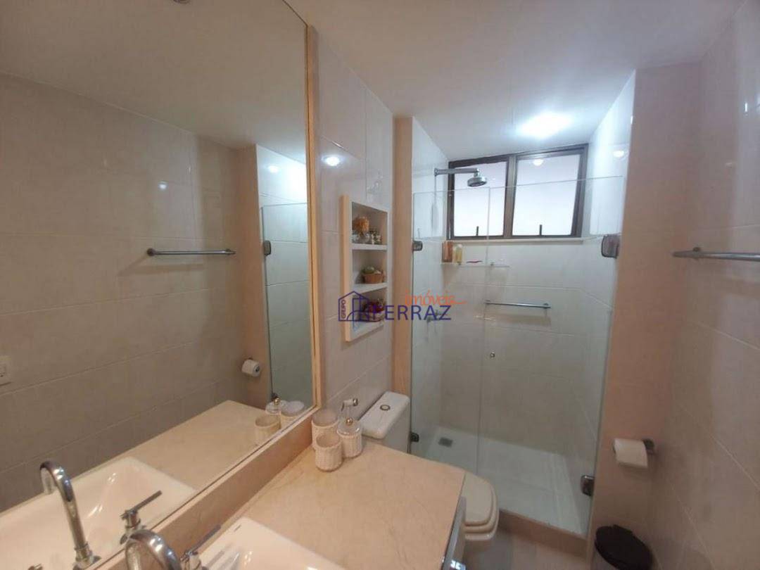 Apartamento à venda com 4 quartos, 254m² - Foto 6