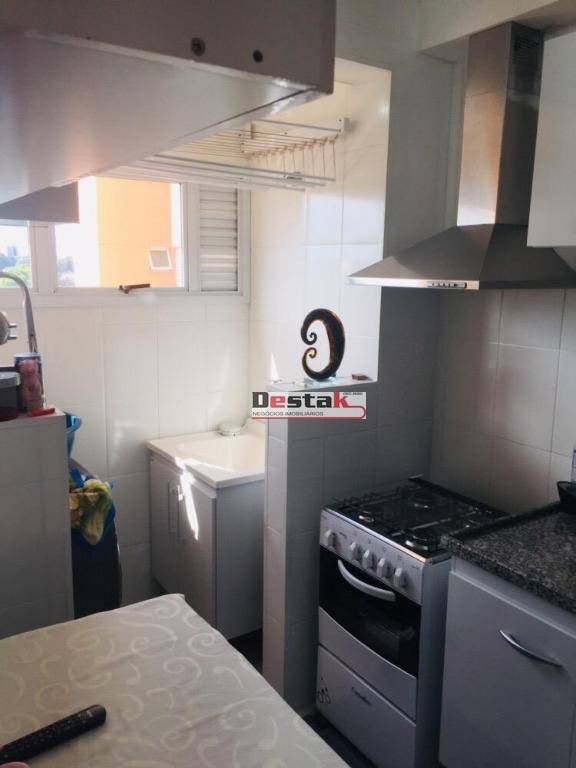 Apartamento à venda com 2 quartos, 54m² - Foto 3