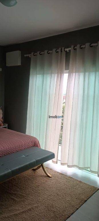 Sobrado, 3 quartos, 240 m² - Foto 13