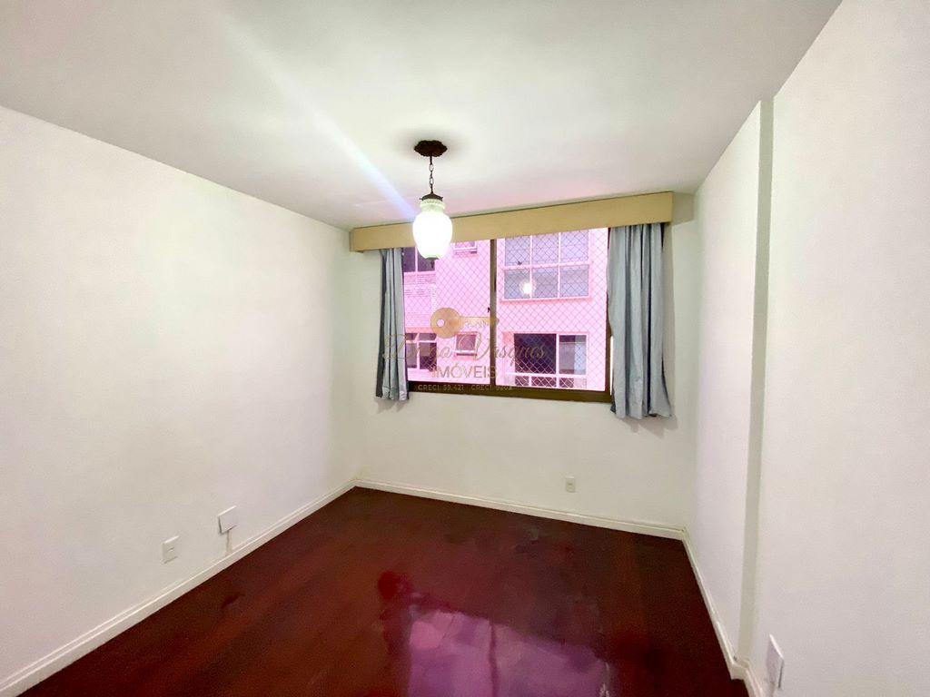 Apartamento à venda com 2 quartos, 85m² - Foto 6