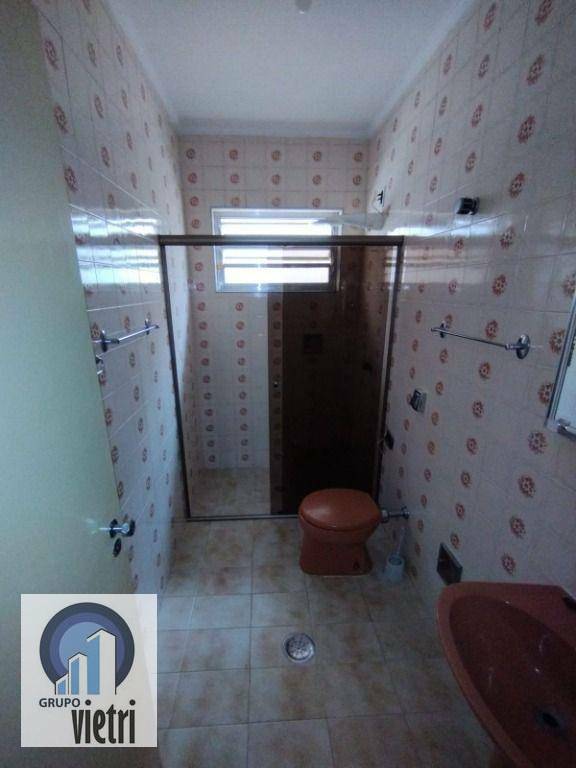 Sobrado à venda com 3 quartos, 220m² - Foto 42