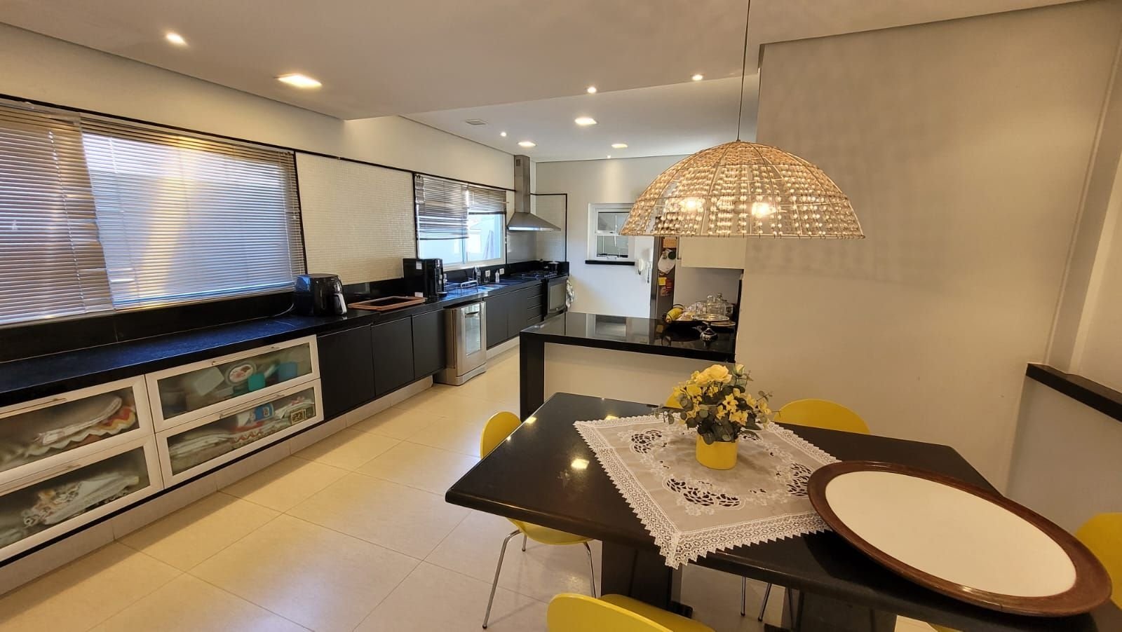 Casa à venda com 5 quartos, 450m² - Foto 4