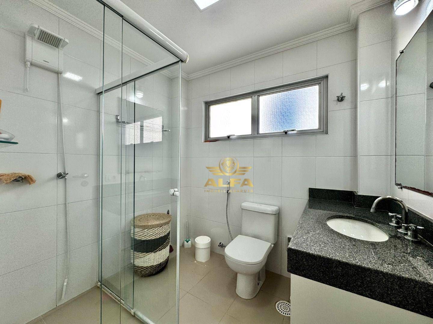 Apartamento à venda com 3 quartos, 185m² - Foto 19