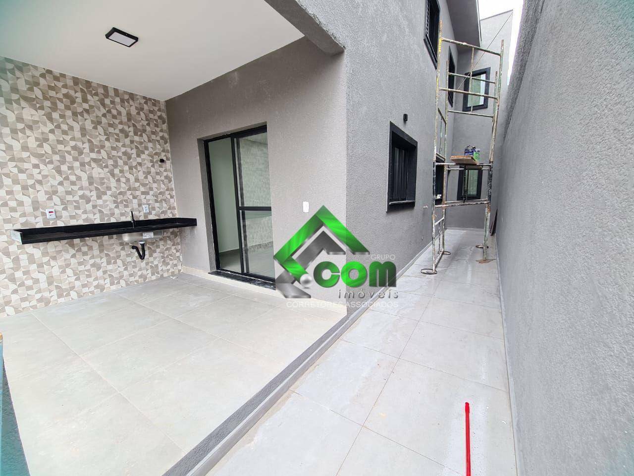 Casa à venda com 3 quartos, 110m² - Foto 5