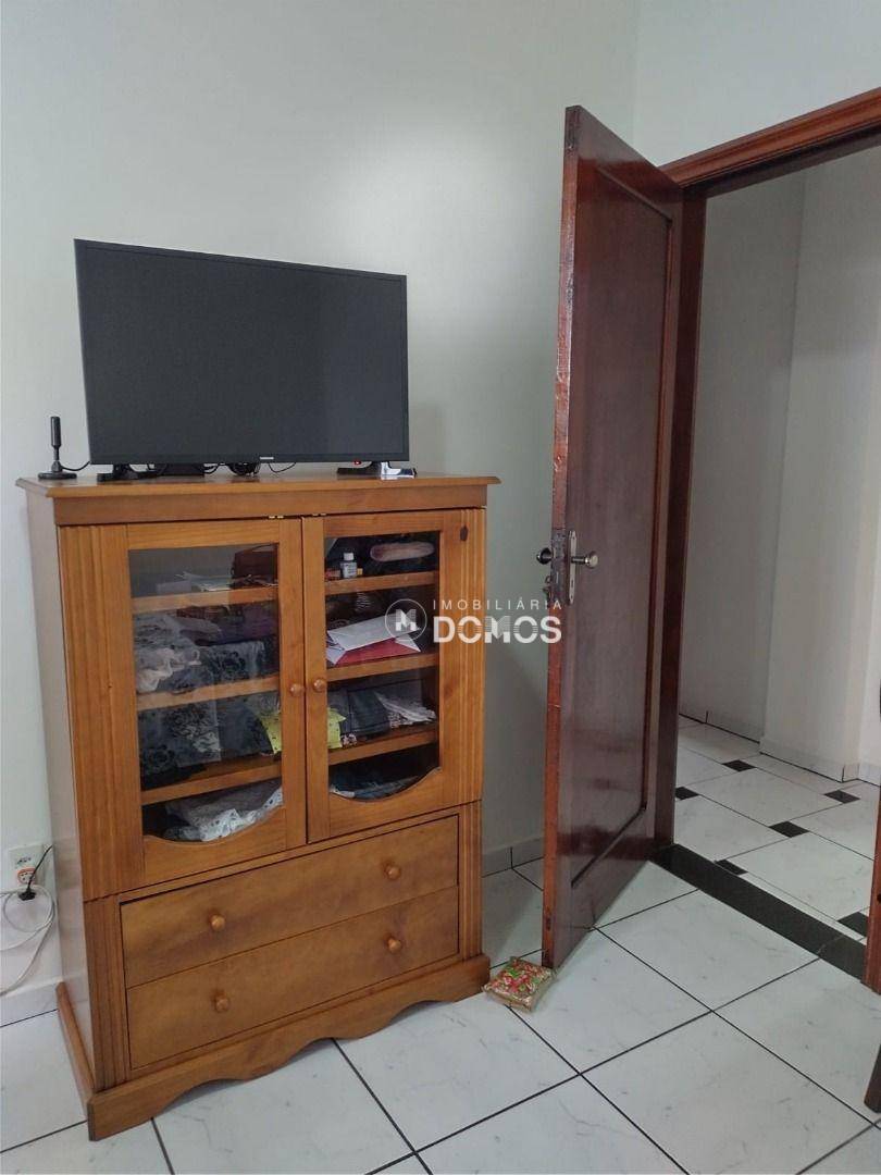 Apartamento à venda com 2 quartos, 85m² - Foto 11