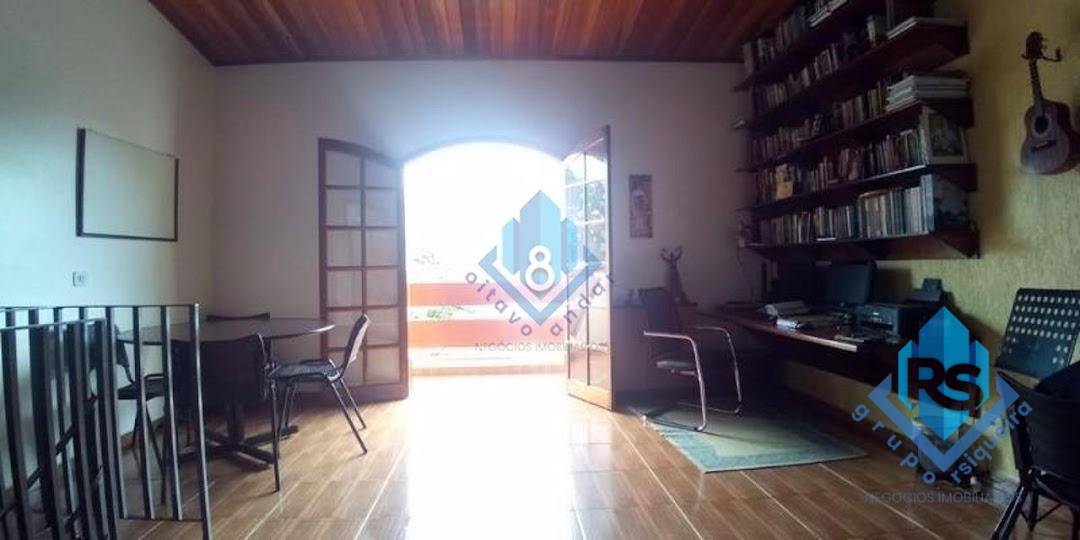 Casa à venda com 4 quartos, 300m² - Foto 13