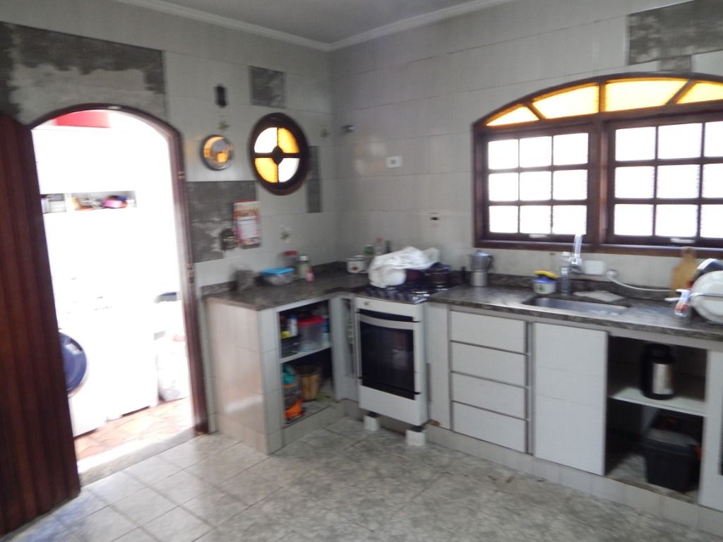 Sobrado à venda com 3 quartos, 220m² - Foto 16