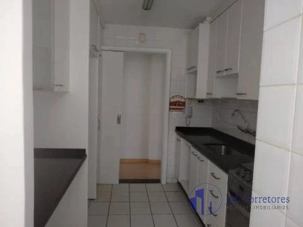 Apartamento à venda com 3 quartos, 79m² - Foto 9