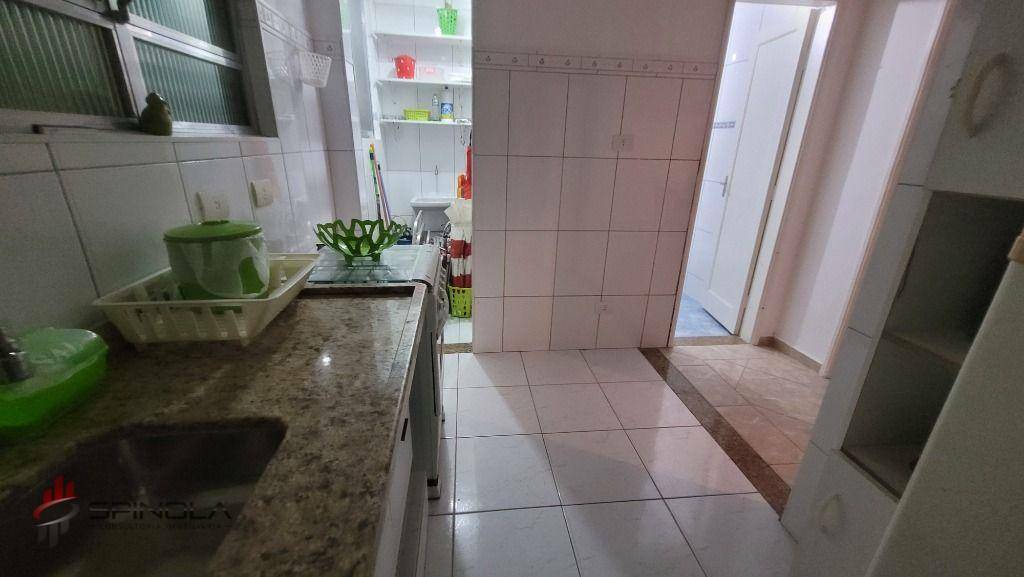 Apartamento à venda com 1 quarto, 47m² - Foto 18