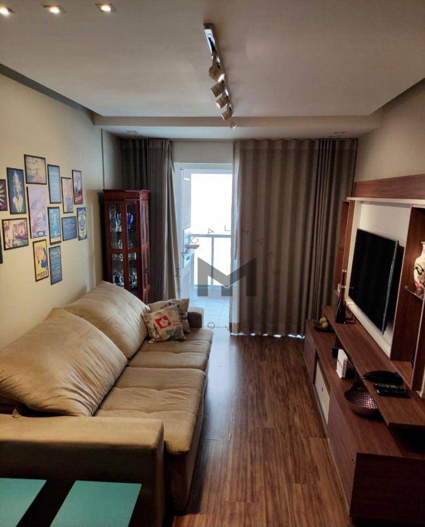 Apartamento à venda com 3 quartos, 115m² - Foto 4