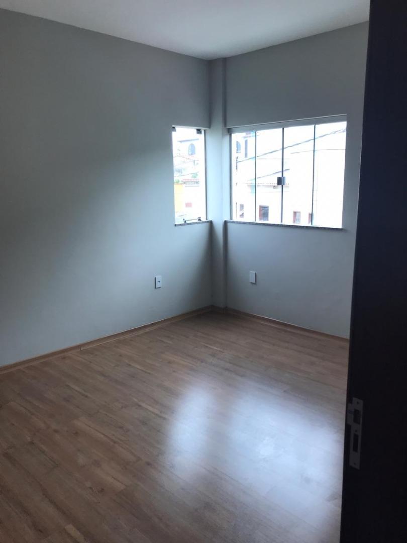 Apartamento à venda com 3 quartos, 110m² - Foto 5