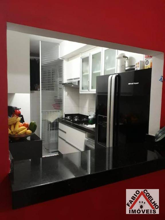 Sobrado à venda com 3 quartos, 125m² - Foto 4