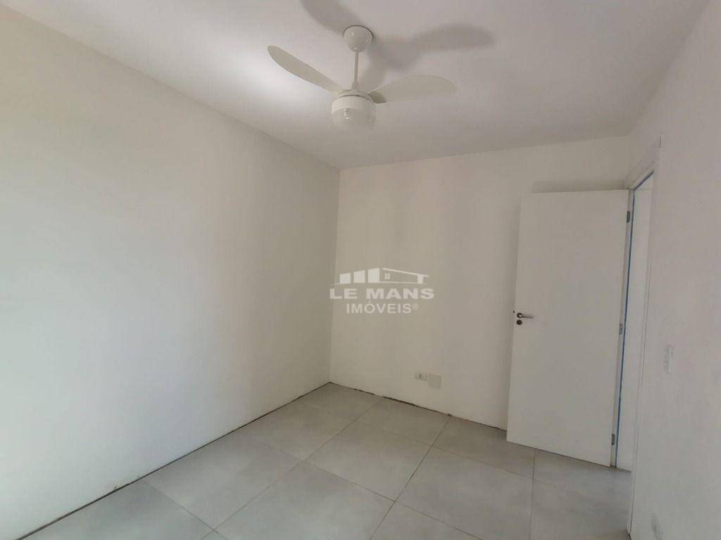Apartamento à venda com 2 quartos, 58m² - Foto 11