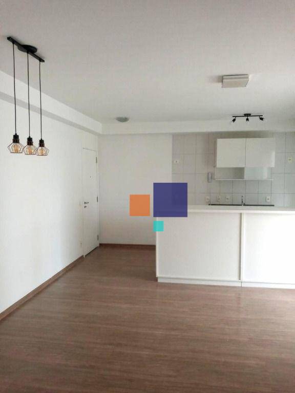 Apartamento para alugar com 2 quartos, 70m² - Foto 2