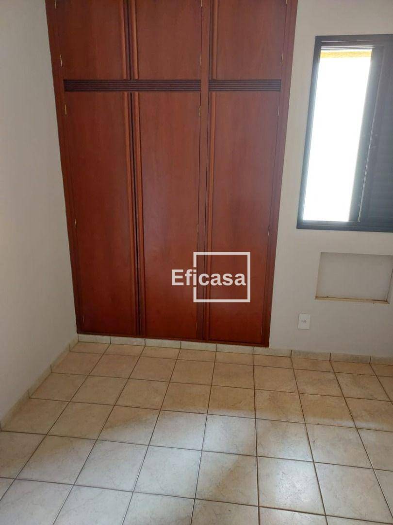 Apartamento à venda com 3 quartos, 95m² - Foto 11