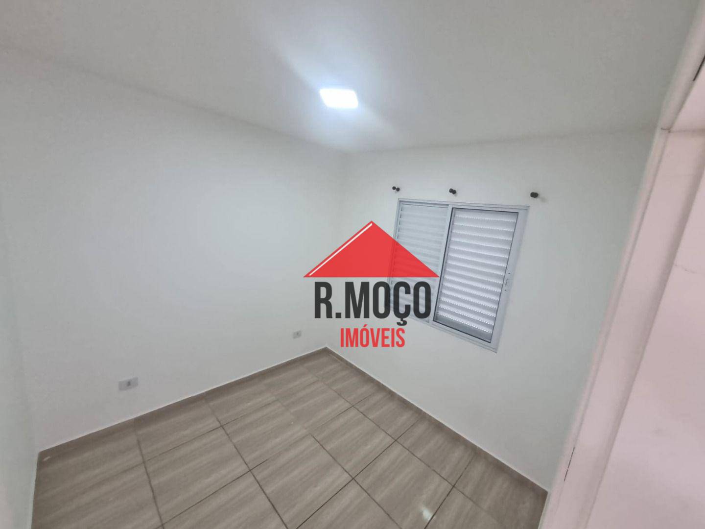 Apartamento para alugar com 2 quartos, 42m² - Foto 8