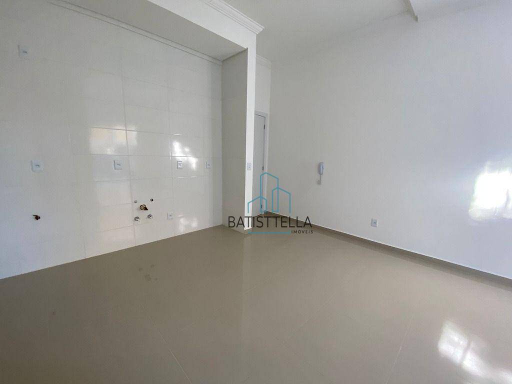 Apartamento à venda com 2 quartos, 61m² - Foto 21