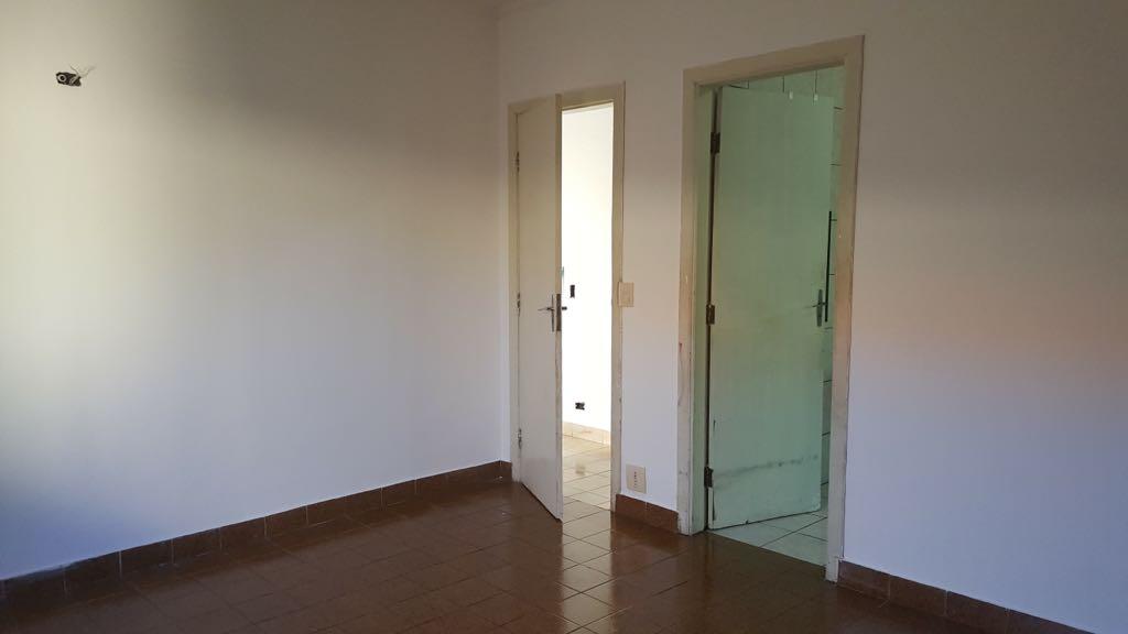 Casa à venda com 3 quartos, 150m² - Foto 8