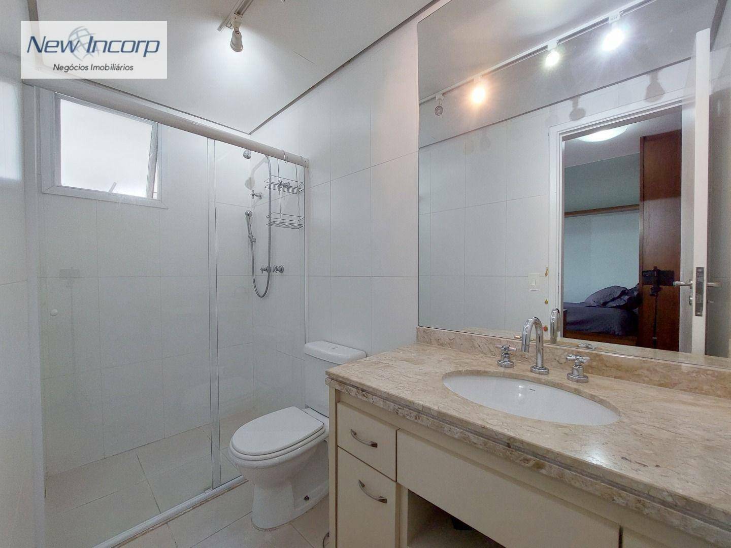 Apartamento à venda com 4 quartos, 258m² - Foto 42