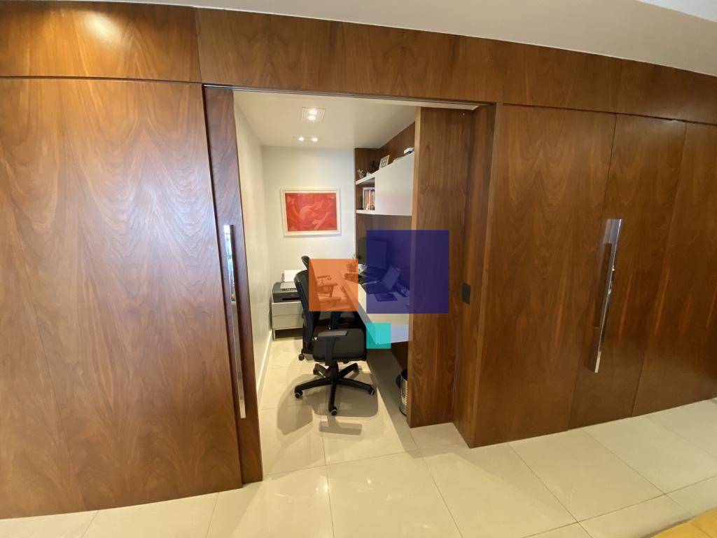 Apartamento à venda com 3 quartos, 160m² - Foto 8