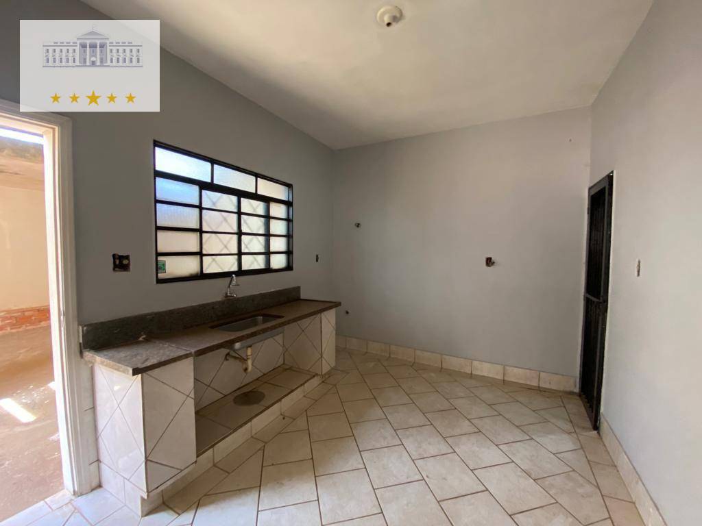 Casa à venda com 2 quartos, 142m² - Foto 5