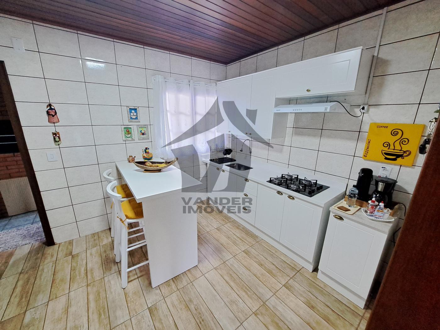 Casa à venda com 3 quartos, 290m² - Foto 9