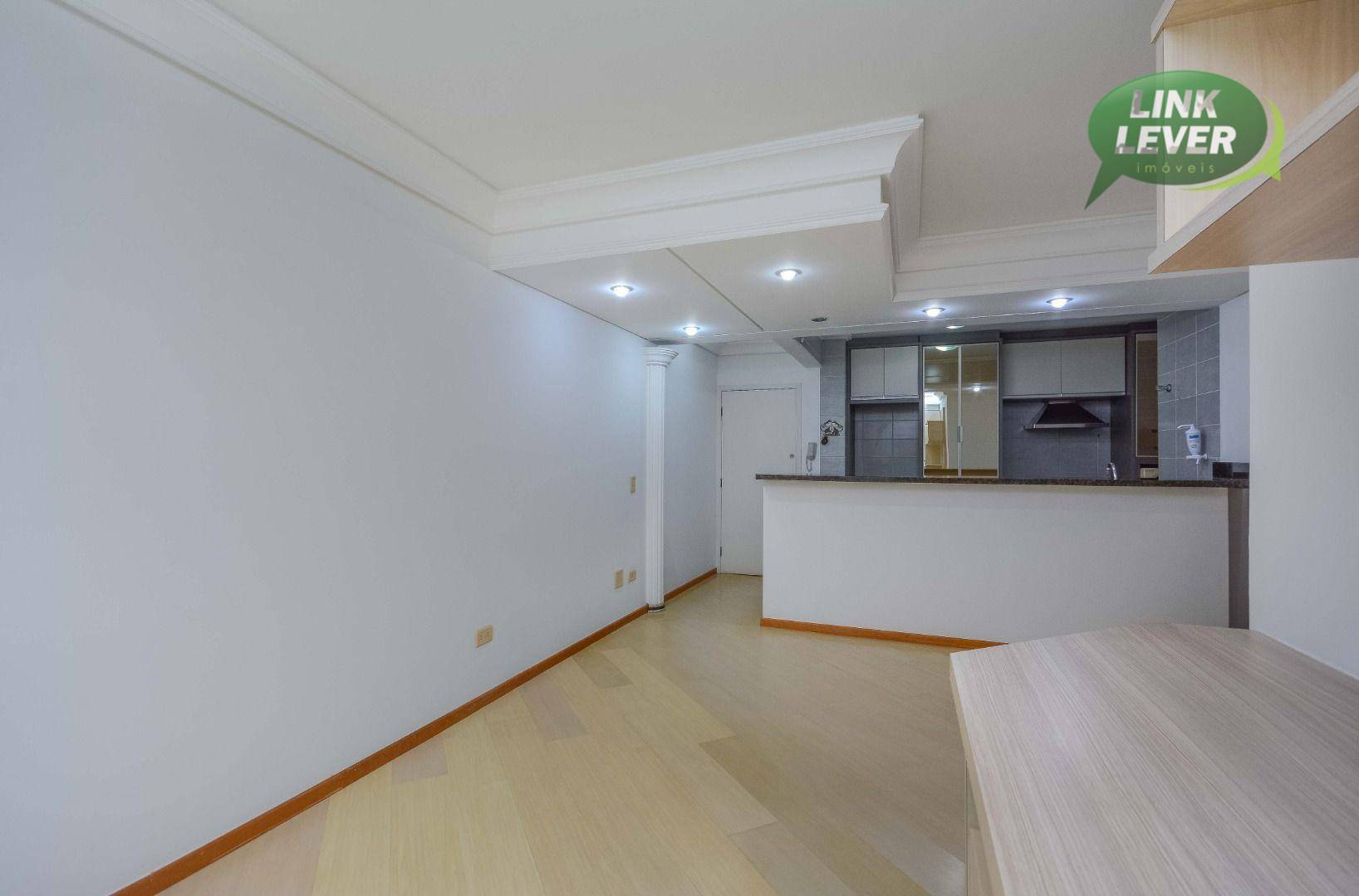 Apartamento para alugar com 3 quartos, 65m² - Foto 8