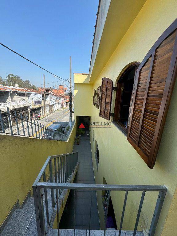 Sobrado à venda com 3 quartos, 196m² - Foto 20