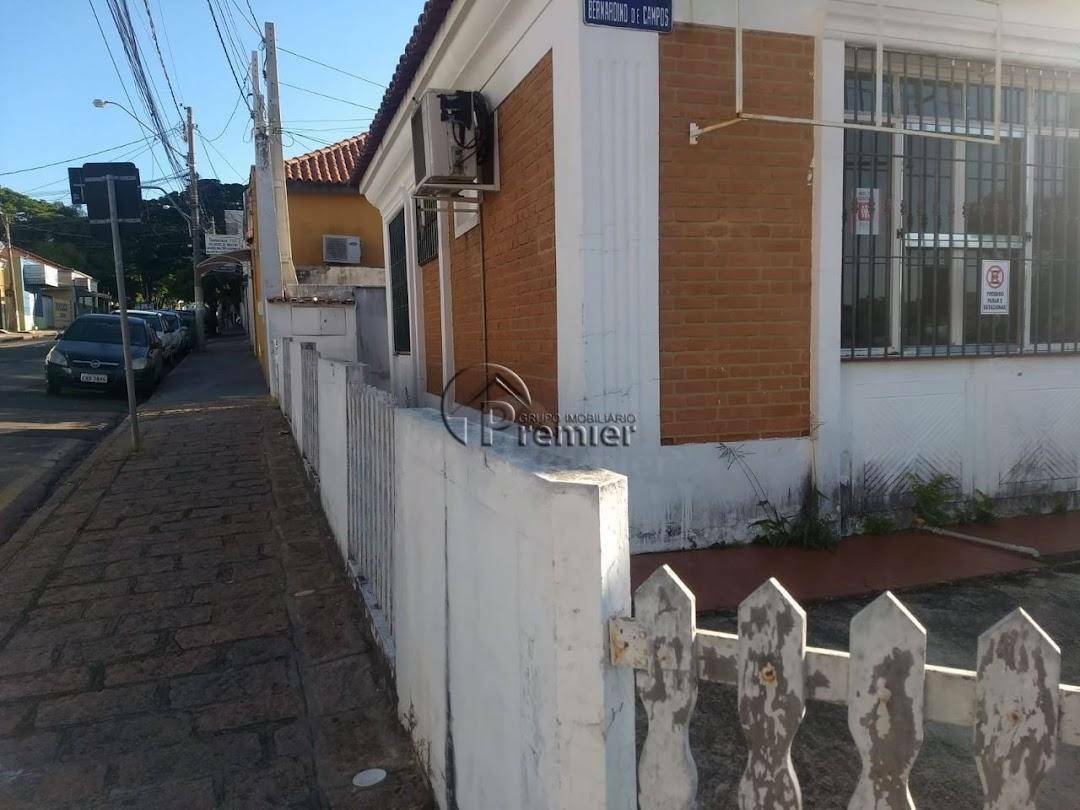 Casa à venda com 4 quartos, 342m² - Foto 4