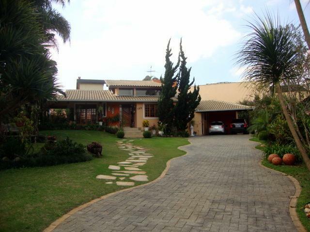 Casa de Condomínio à venda com 3 quartos, 350m² - Foto 2