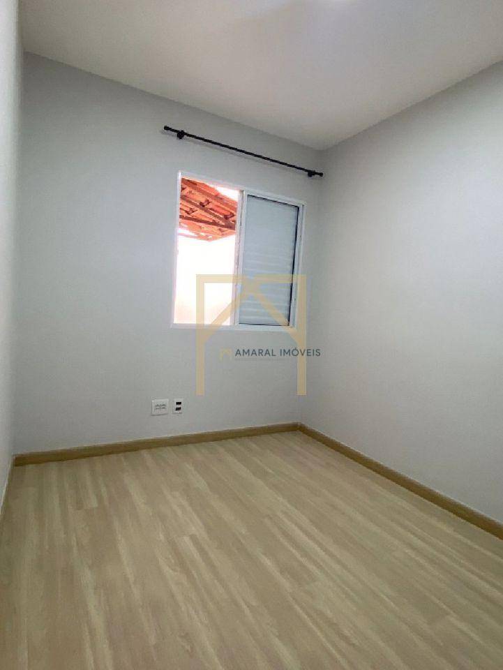 Casa de Condomínio à venda com 3 quartos, 70m² - Foto 11