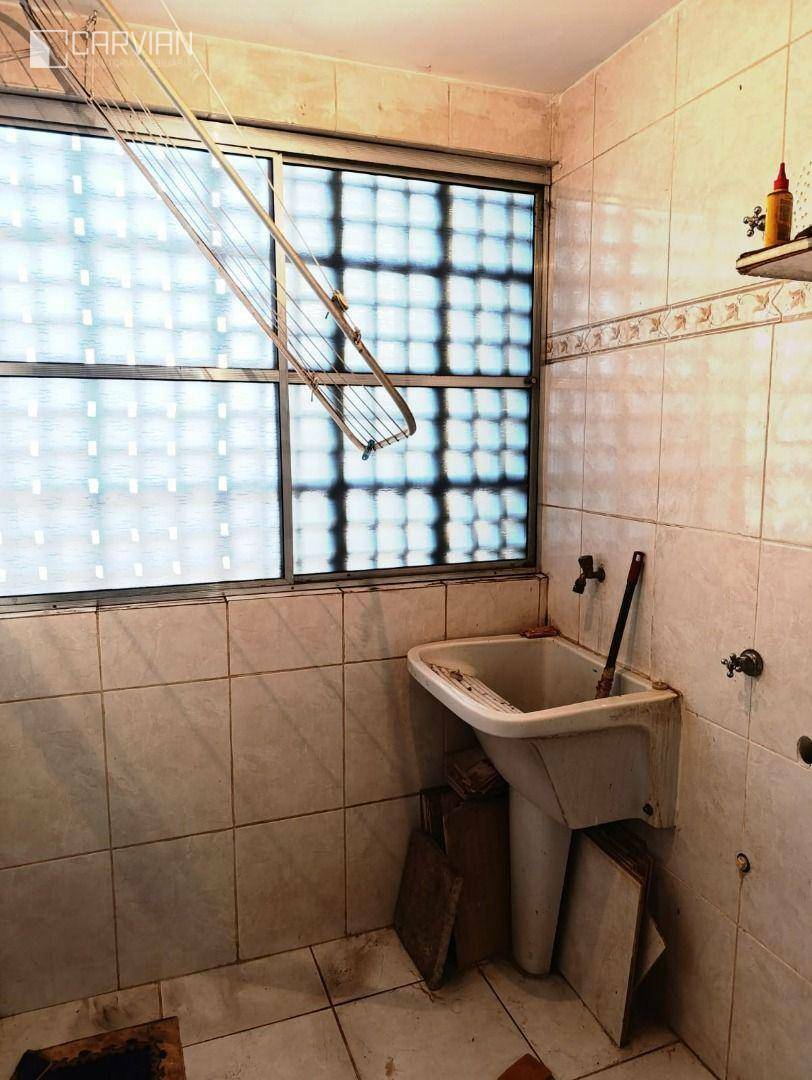 Apartamento à venda com 2 quartos, 65m² - Foto 14