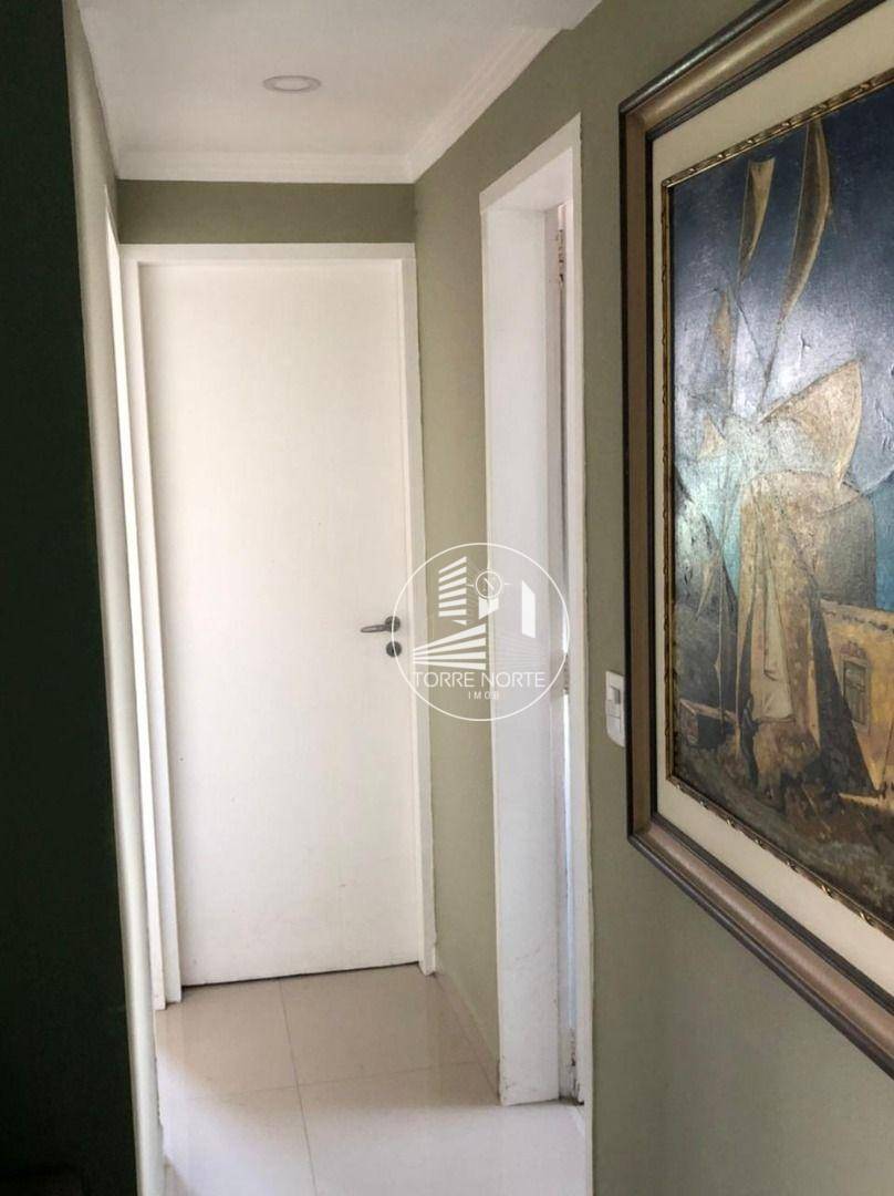 Apartamento à venda com 2 quartos, 61m² - Foto 17