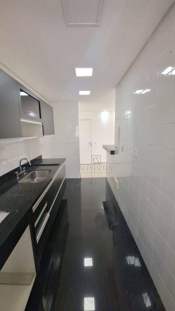 Apartamento para alugar com 2 quartos, 94m² - Foto 7