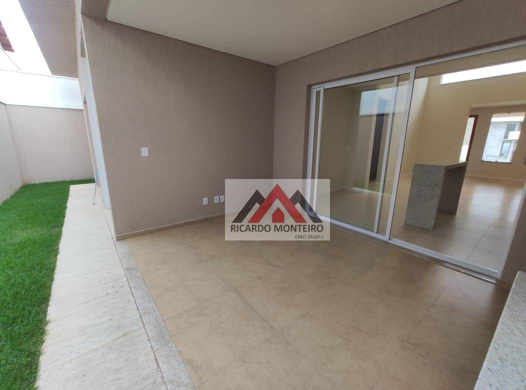 Casa à venda com 3 quartos, 159m² - Foto 6