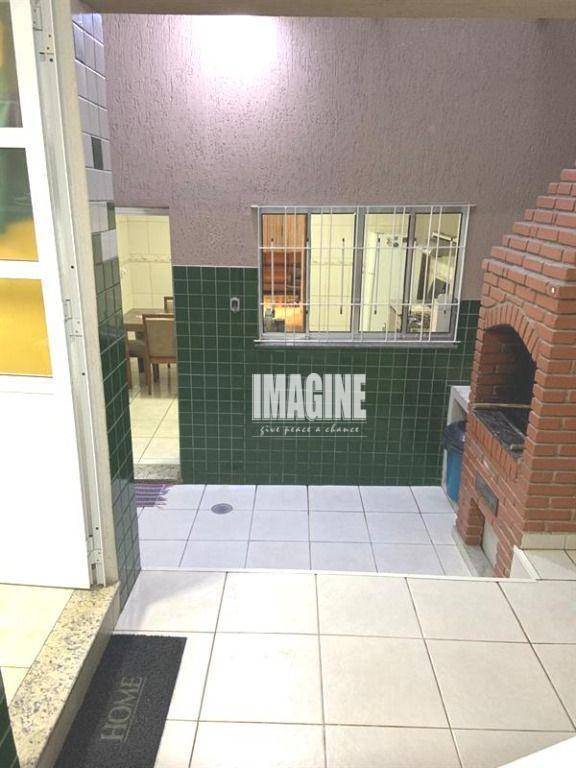 Sobrado à venda com 2 quartos, 120m² - Foto 15