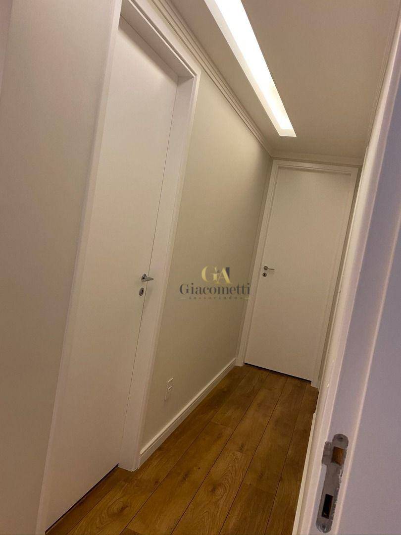 Apartamento à venda com 3 quartos, 168m² - Foto 6