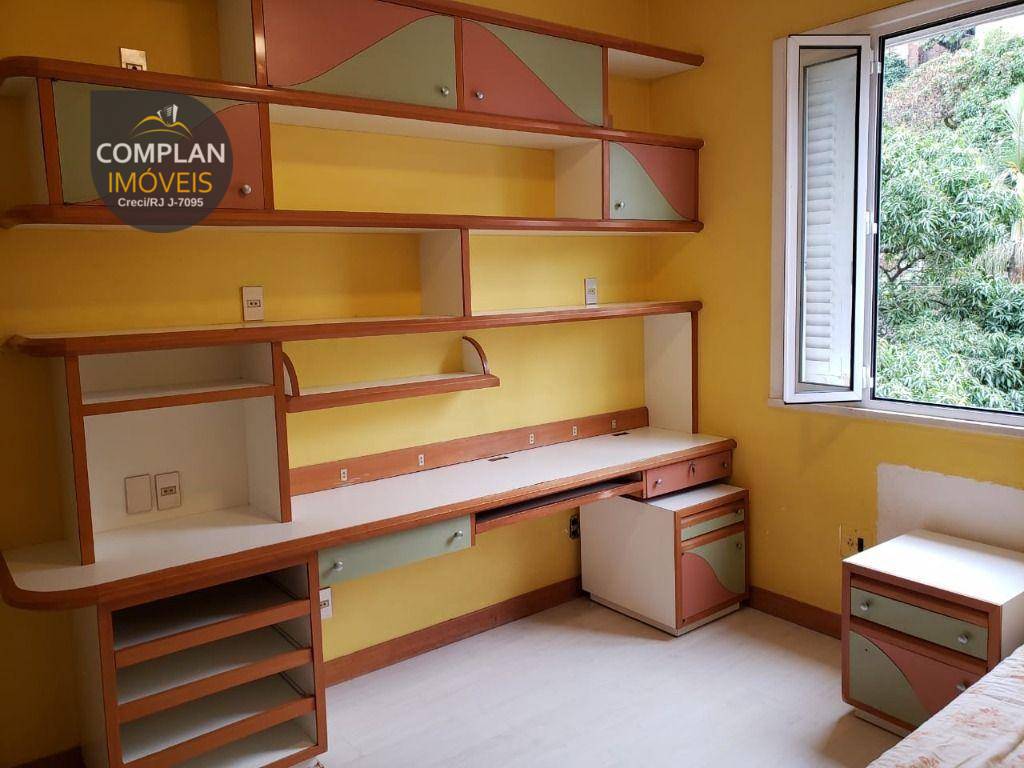 Apartamento à venda com 3 quartos, 200m² - Foto 26