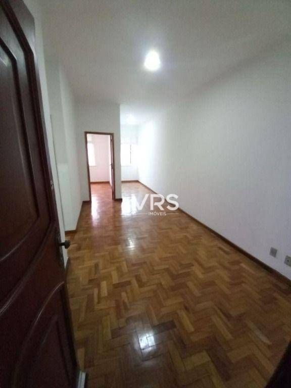 Apartamento à venda com 1 quarto, 34m² - Foto 6