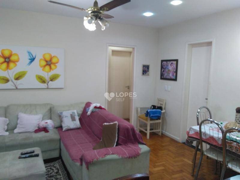 Apartamento à venda com 3 quartos, 60m² - Foto 2