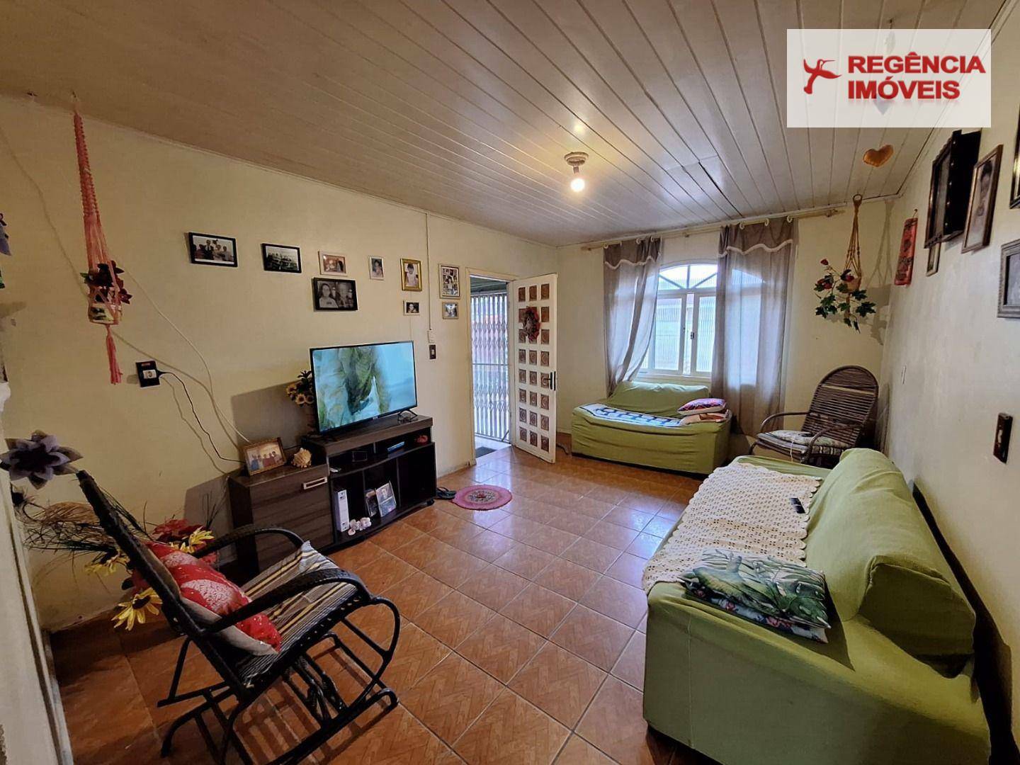 Casa à venda com 4 quartos, 70m² - Foto 4