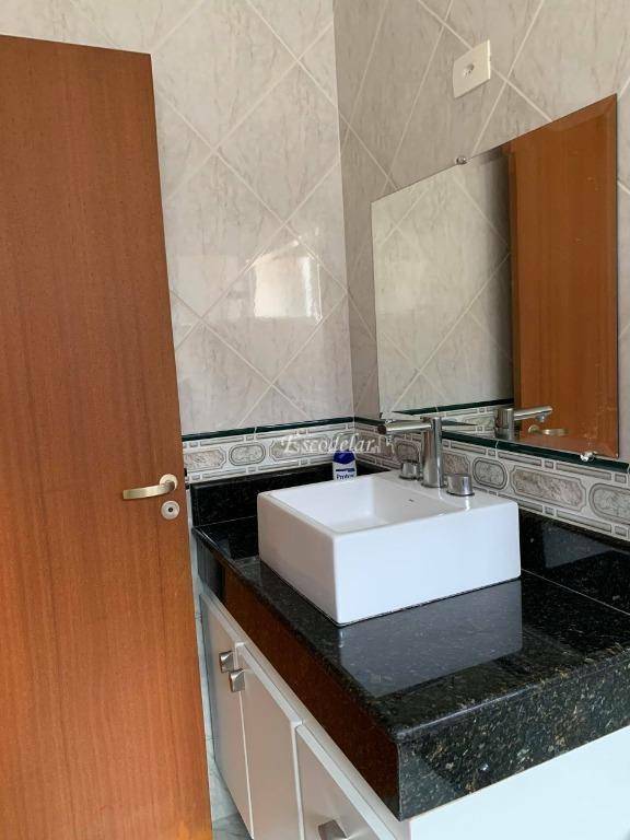 Sobrado à venda com 4 quartos, 300m² - Foto 19