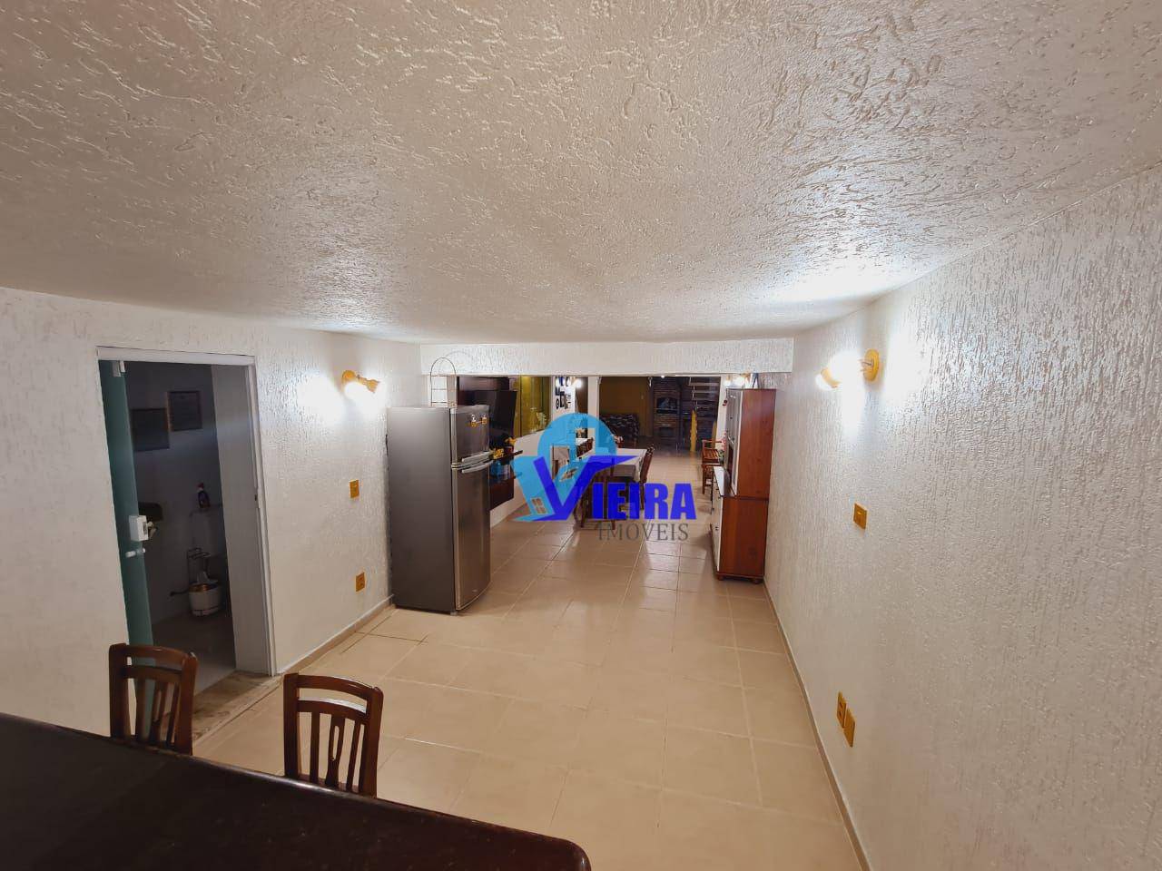 Sobrado à venda com 3 quartos, 300m² - Foto 35