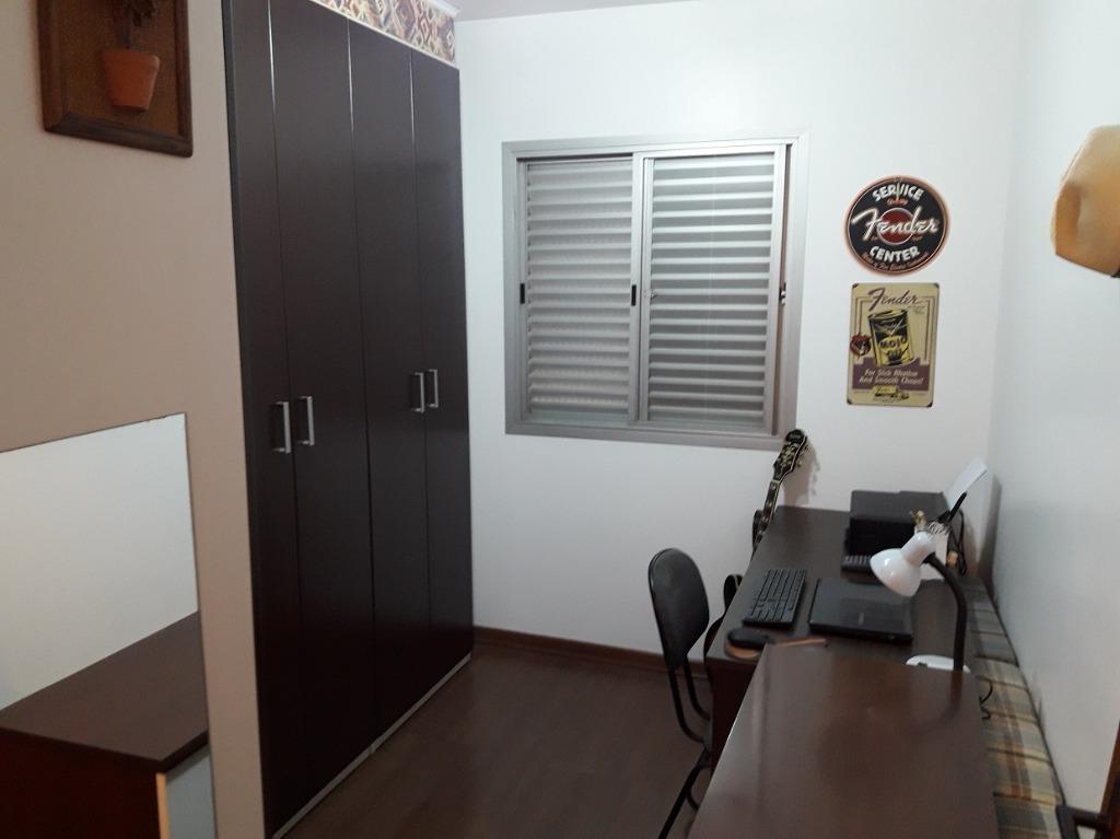 Apartamento à venda com 2 quartos, 65m² - Foto 23