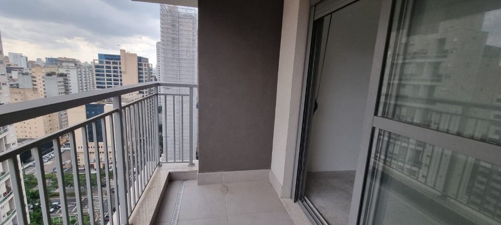 Apartamento à venda com 3 quartos, 157m² - Foto 16