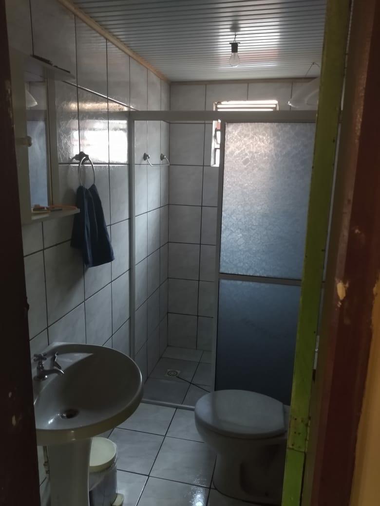 Casa à venda com 3 quartos, 90m² - Foto 4